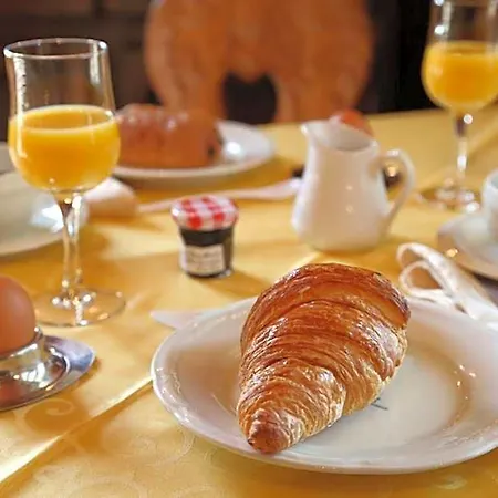 Bed & Breakfast Le Robinson Mezieres-sur-Oise