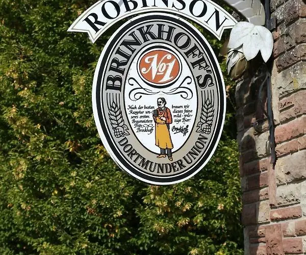 Couette-café Le Robinson 3*